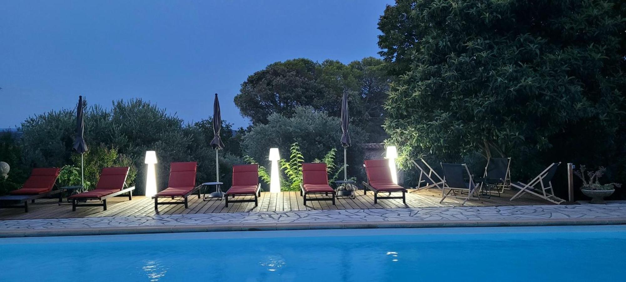 Le Domaine Du Soulier -gite Et D'hotes - La Maison Du Gardien Appartement Tornac