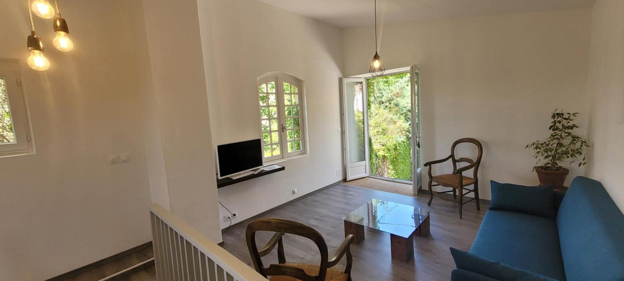 Le Domaine Du Soulier -gite Et D'hotes - La Maison Du Gardien