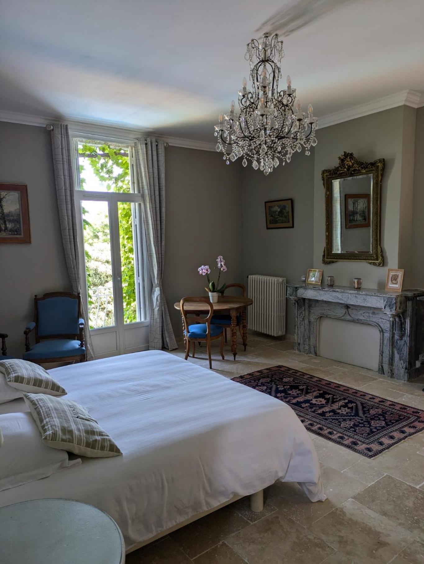 Appartement Le Domaine Du Soulier -gite Et D'hotes - La Maison Du Gardien